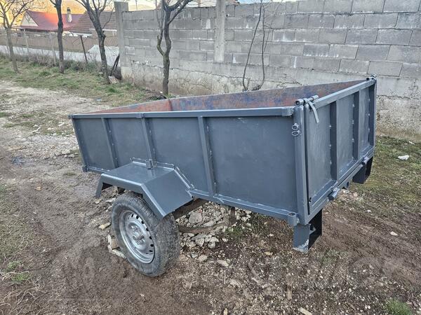 Rucna izrada - prikolica