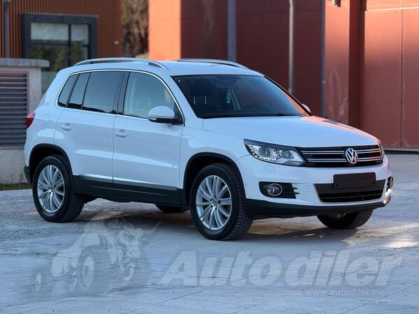 Volkswagen - Tiguan - 2.0 Tdi 4x4