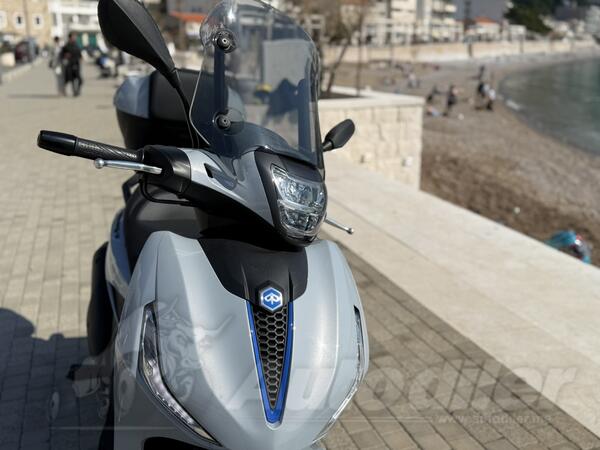 Piaggio - Beverly 310 sport 2025