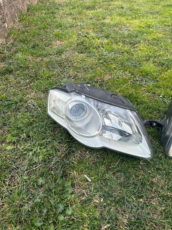 Oba fara za Volkswagen - Passat    - 2006-2010