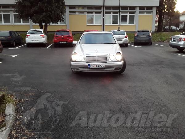 Mercedes Benz - E 250 - 2.5 D, ELEGANCE