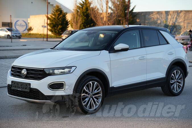 Volkswagen - T-Roc - 1.5 TFSI STYLE AUTOMATIK