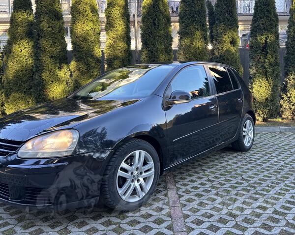 Volkswagen - Golf 5 - 1.9