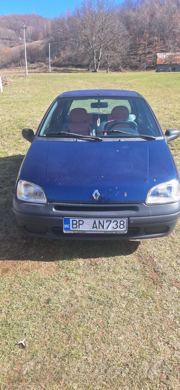 Renault - Clio - 1.2i