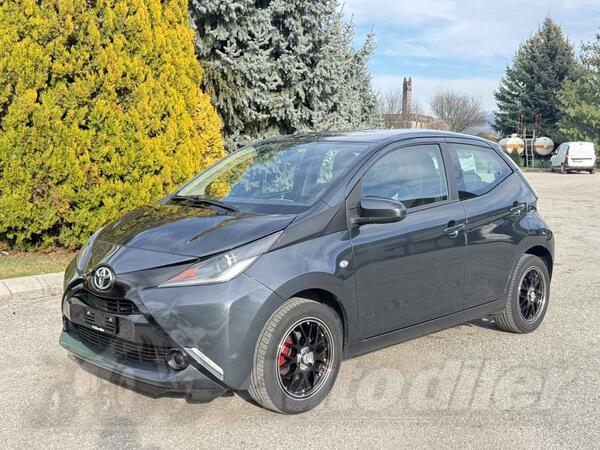 Toyota - Aygo - 1.0 benzin