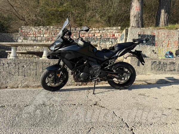 Kawasaki - versys 650