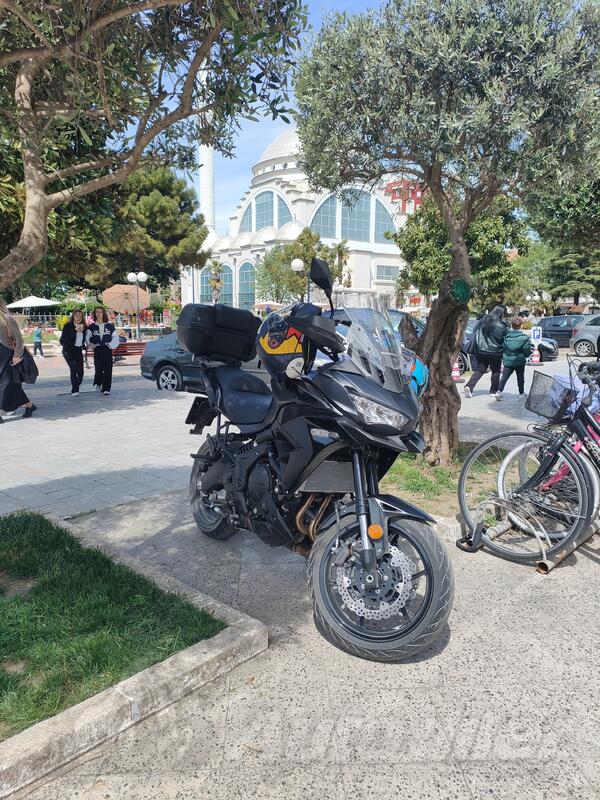 Kawasaki - versys 650 tourer