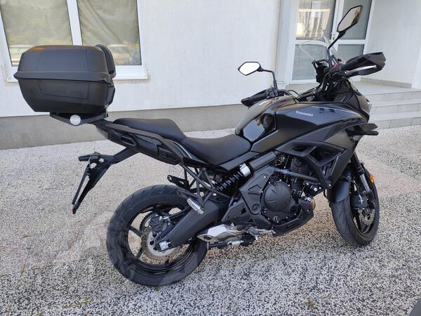 Kawasaki - versys 650 tourer