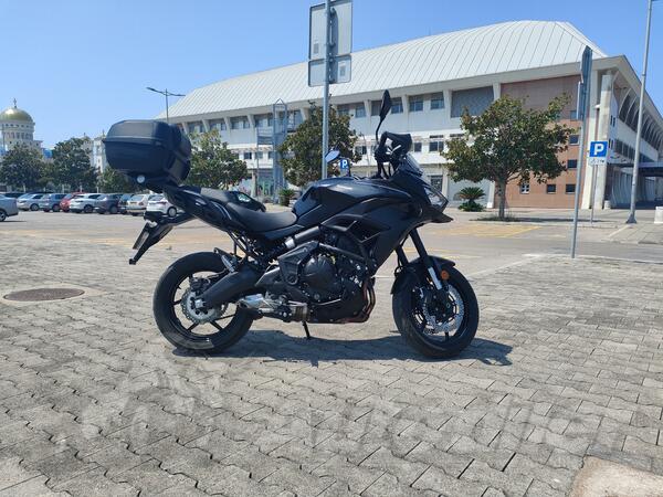Kawasaki - versys 650