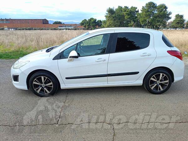 Peugeot - 308 - 1.6 hdi 68 kw 2012 god
