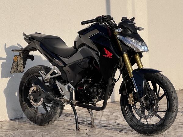 Honda - CB190R