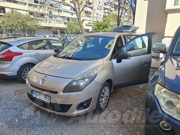 Renault - Scenic - 1.5 dci 78kw