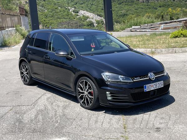 Volkswagen - Golf 7 - 1.6