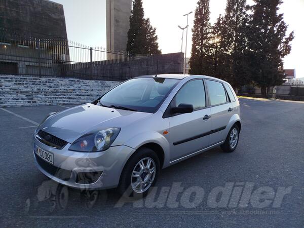 Ford - Fiesta - 1.4 TDCI