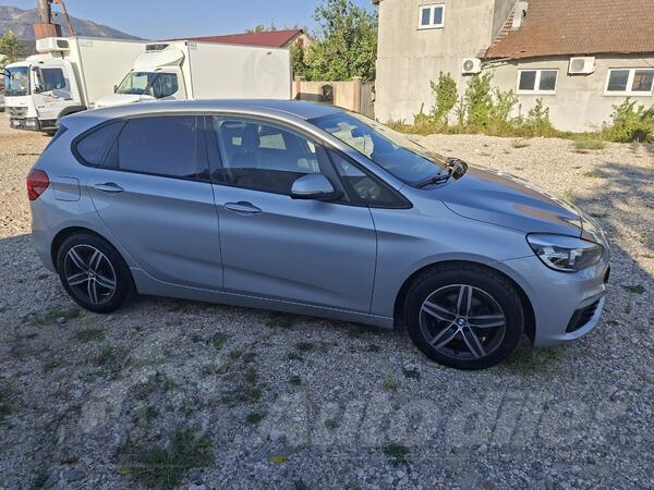 BMW - 218 Active Tourer - 218 d