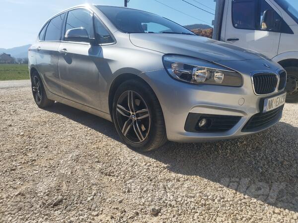BMW - 218 Active Tourer - 218 d