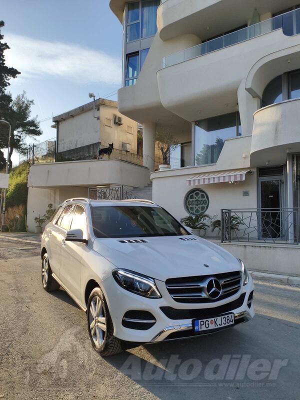 Mercedes Benz - GLE 350 - 4 matic