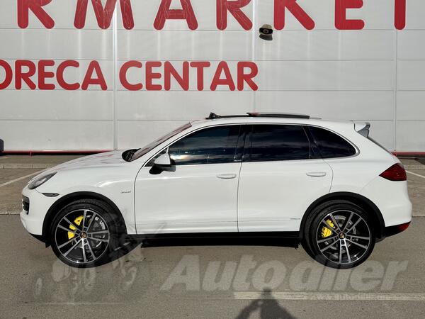 Porsche - Cayenne - PLATINUM