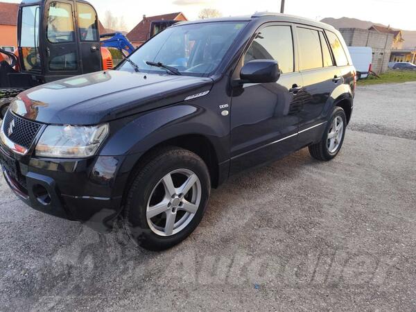 Suzuki - Grand Vitara - 2.0