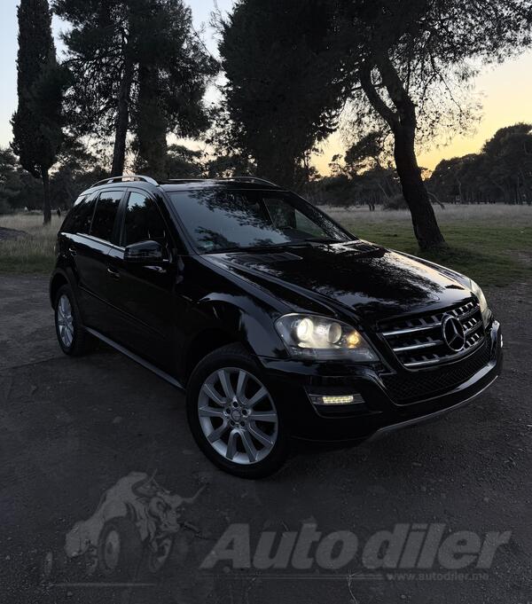 Mercedes Benz - ML 300 - Grand Edition
