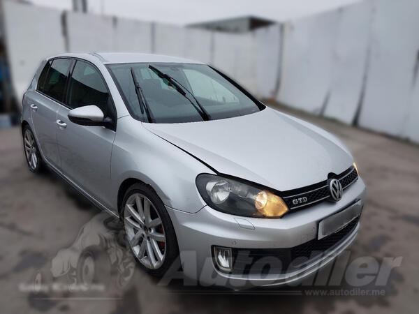 U djelovima Volkswagen - Golf 6