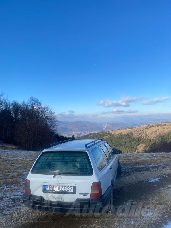 Volkswagen - Golf 3 - 1.9