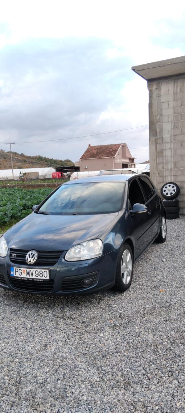 Volkswagen - Golf 5 - 2.0  tdi