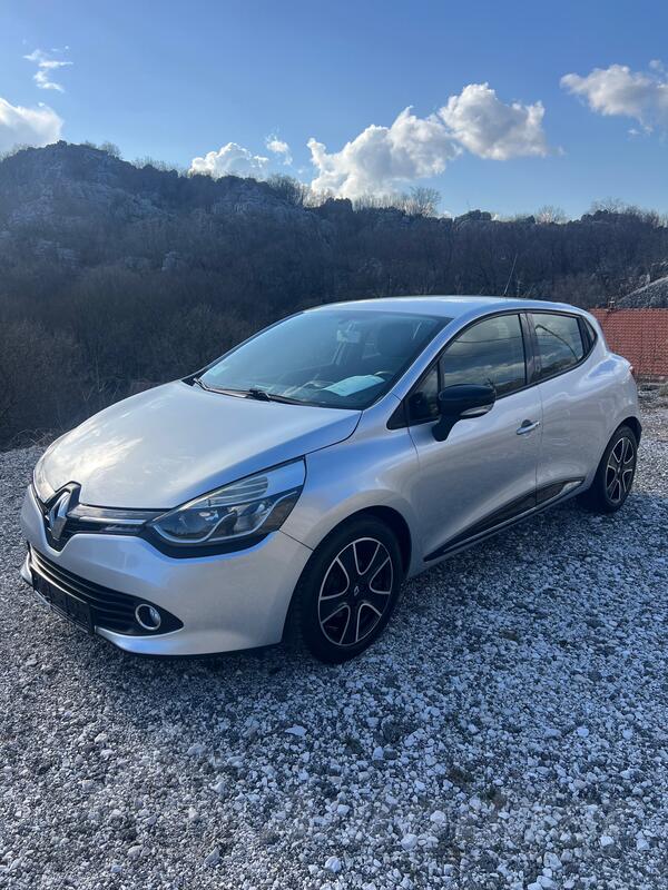 Renault - Clio - 1.5 DCI