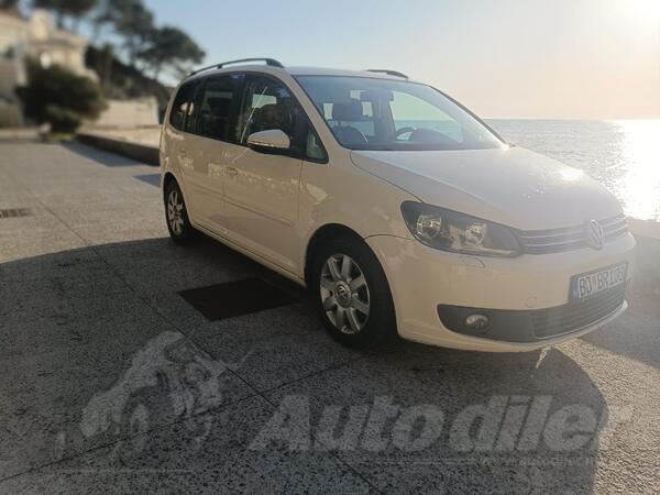 Volkswagen - Touran - 2.0 TDI