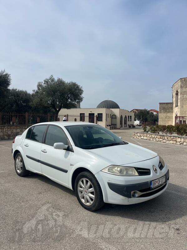 Renault - Megane - 1.6