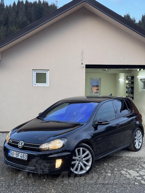 Volkswagen - Golf 6 - 2.0 125 kw