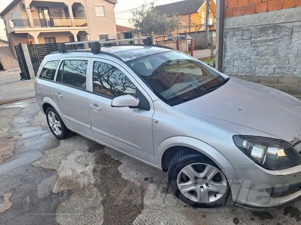 Opel - Astra - 1.9 cdti