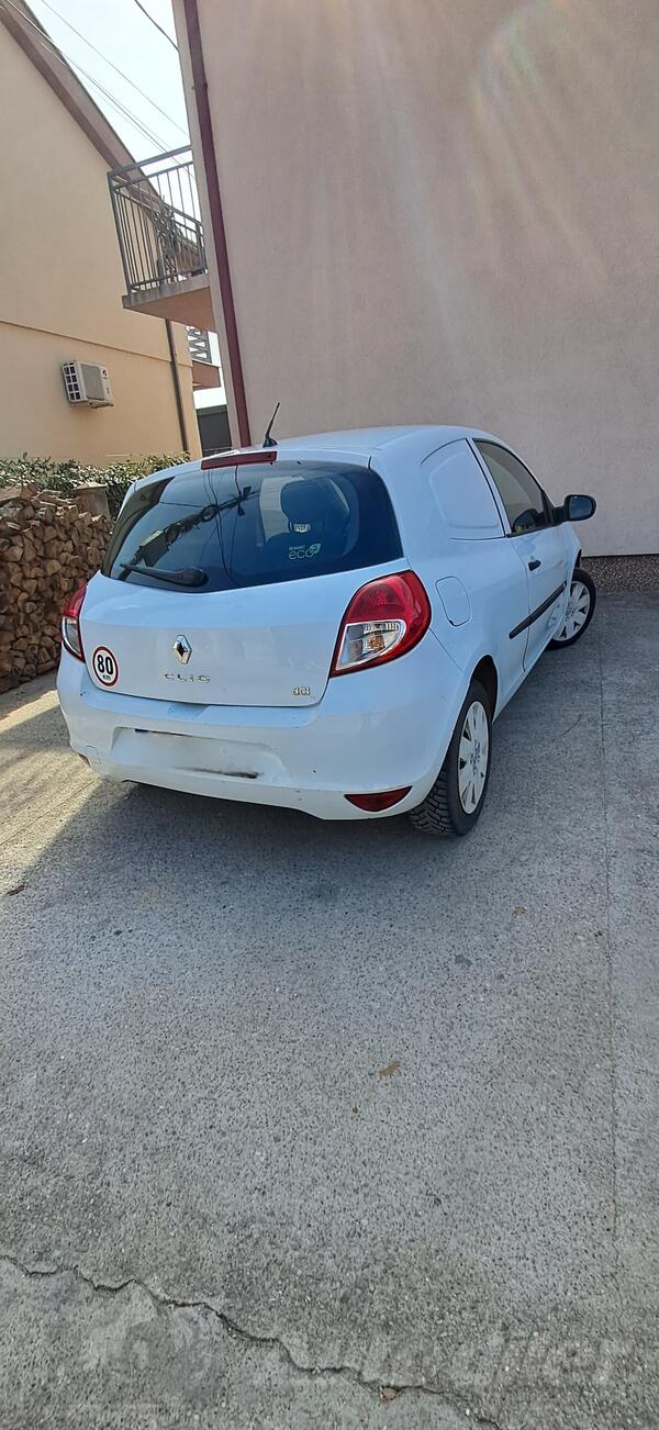 Renault - Clio - 1.5 dci