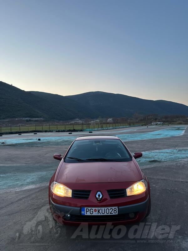 Renault - Megane - 1.6 16v