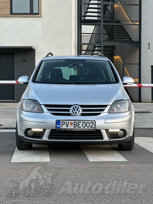 Volkswagen - Golf Plus - 1.9 TDI 77KW UNITED
