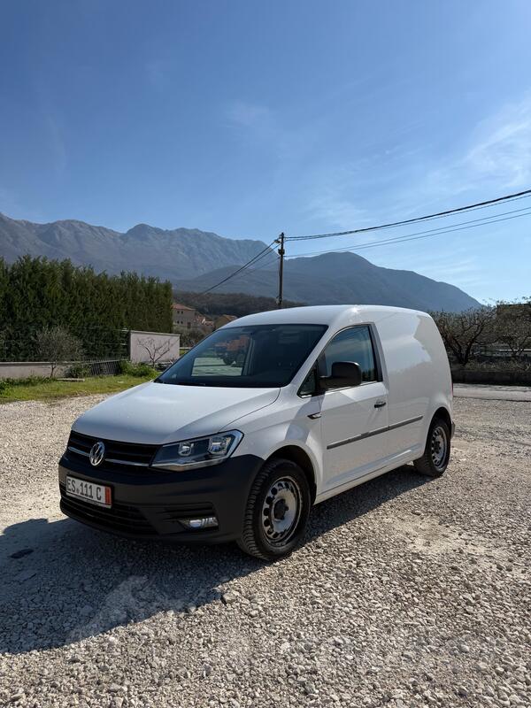 Volkswagen - Caddy - 2.0 TDI DSG