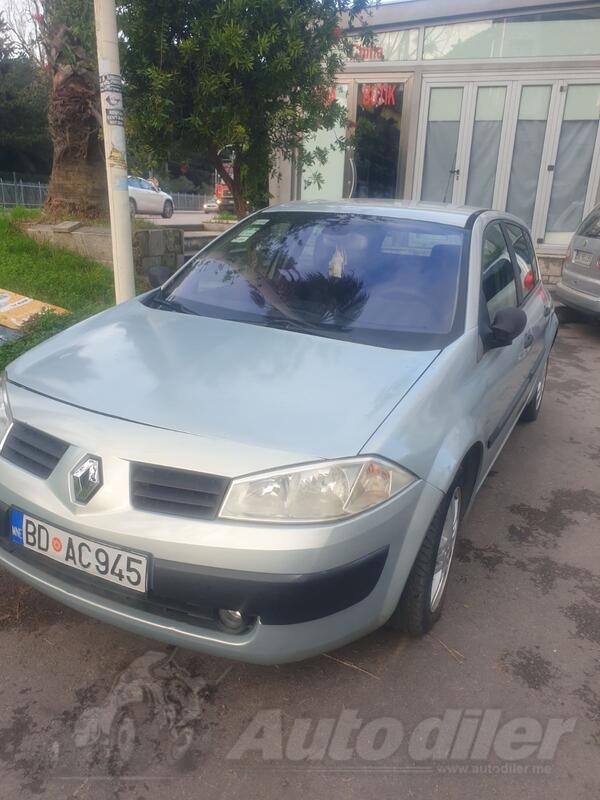 Renault - Megane