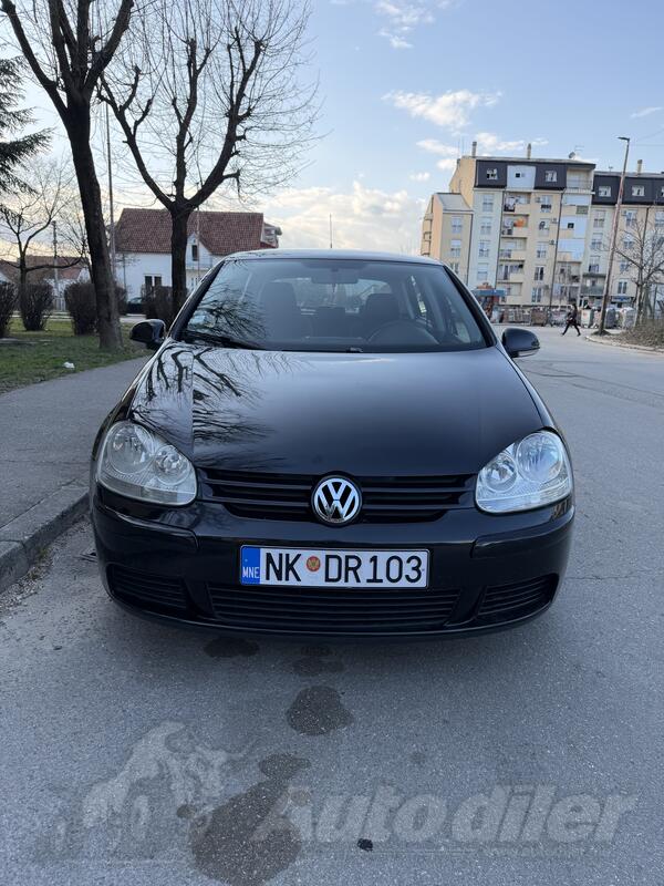 Volkswagen - Golf 5 - 1.9 tdi