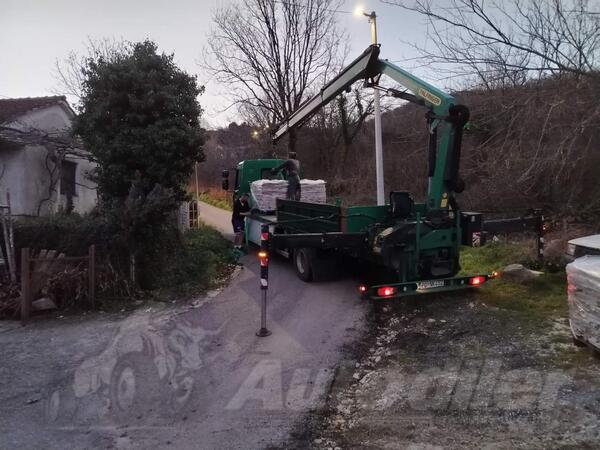 Odvoz i dovoz materijala - Usluge radnim mašinama