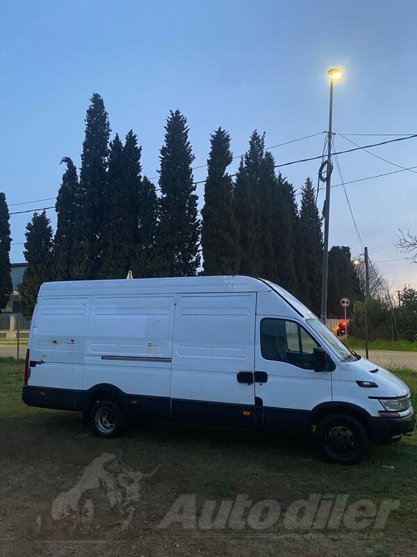 Iveco - DAILY 35c 14v