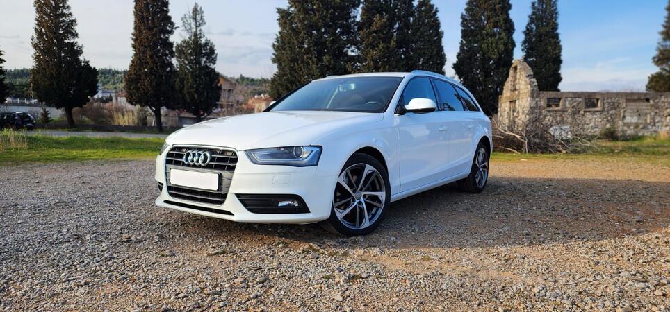 Audi - A4 - AUDI A4 AUTOMATIC