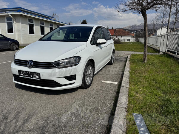 Volkswagen - Golf Sportsvan - 2,0