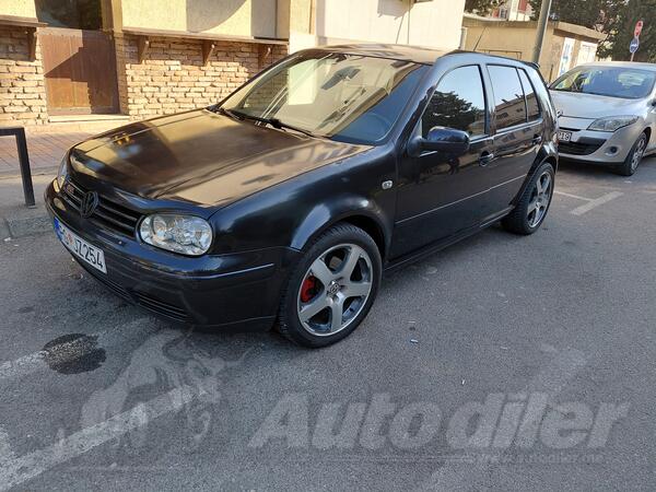 Volkswagen - Golf 4 - 1.8 20v turbo