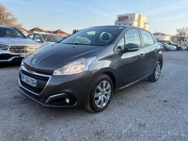 Peugeot - 208 - 1.5 HDI 20God