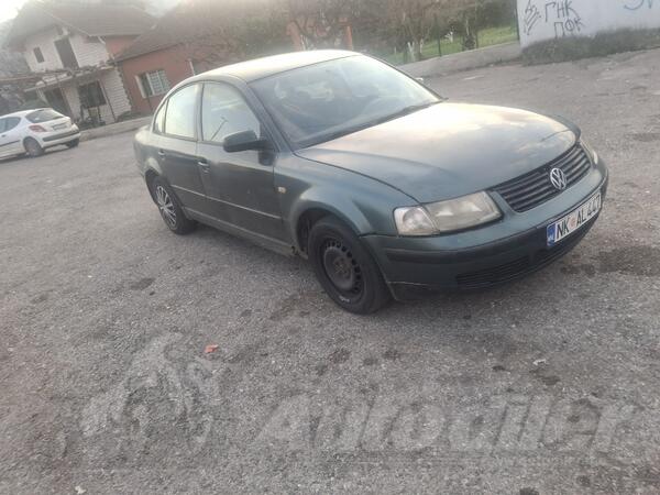 Volkswagen - Passat - 1.8T
