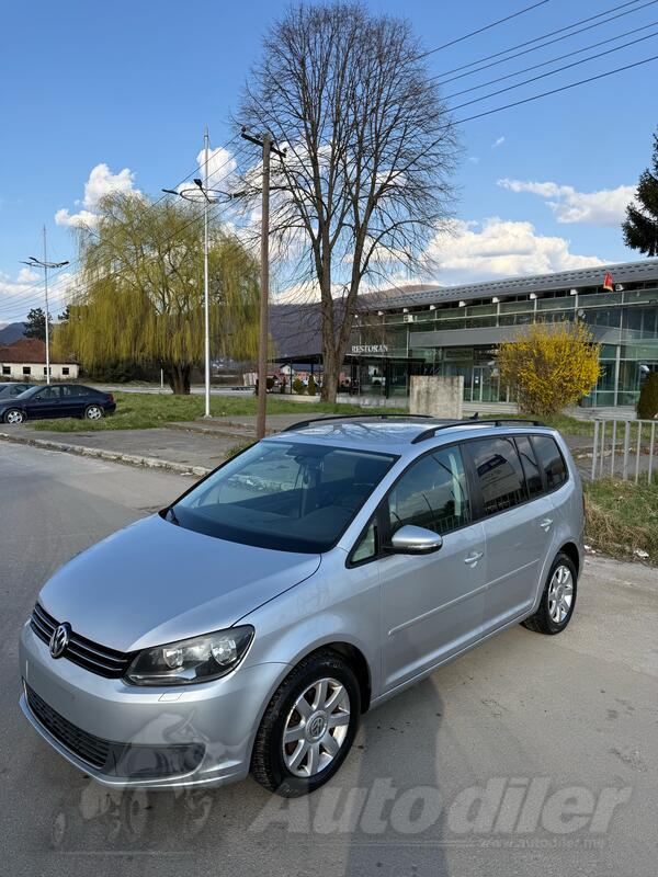 Volkswagen - Touran - 1.6 tdi