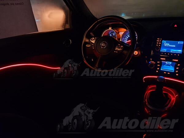 Nissan - Juke - 2012g