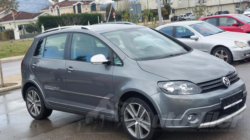 Volkswagen - Golf Plus - 1.6.cm.tdi