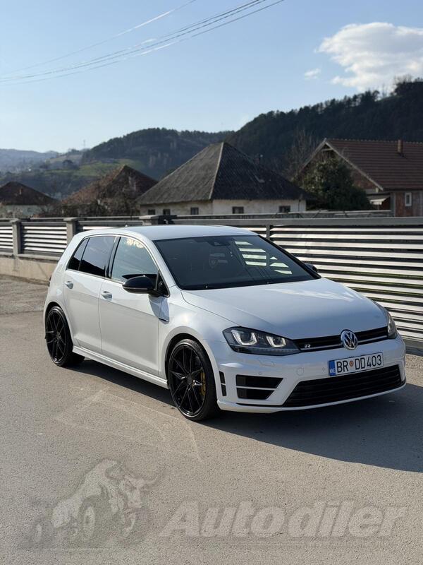 Volkswagen - Golf 7 - 2.0 tsi