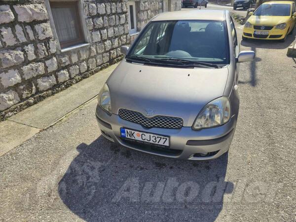 Toyota - Yaris - 1.4Q